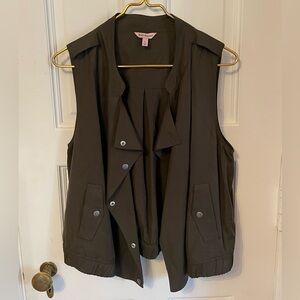 Juicy Couture Military Style Vest Top Women's L Army Gorpcore Snaps Army Green